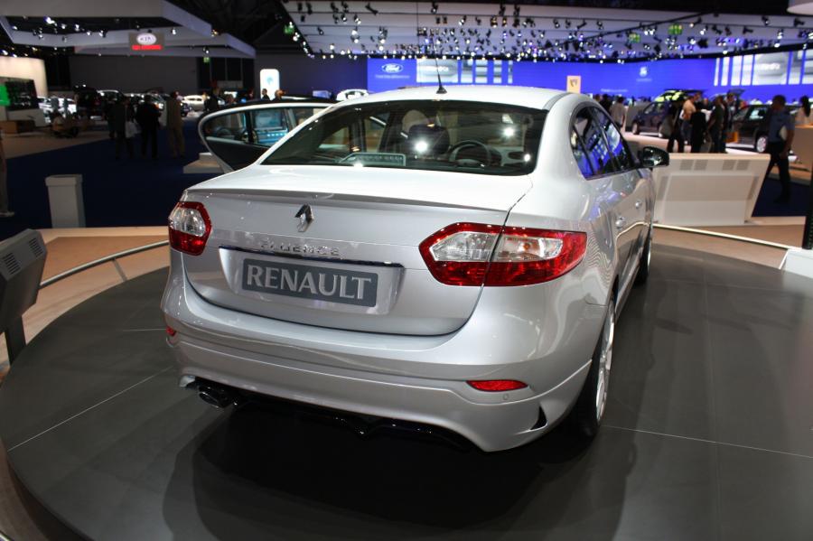 Renault Fluence 2010 года  (фото 6 из 146)